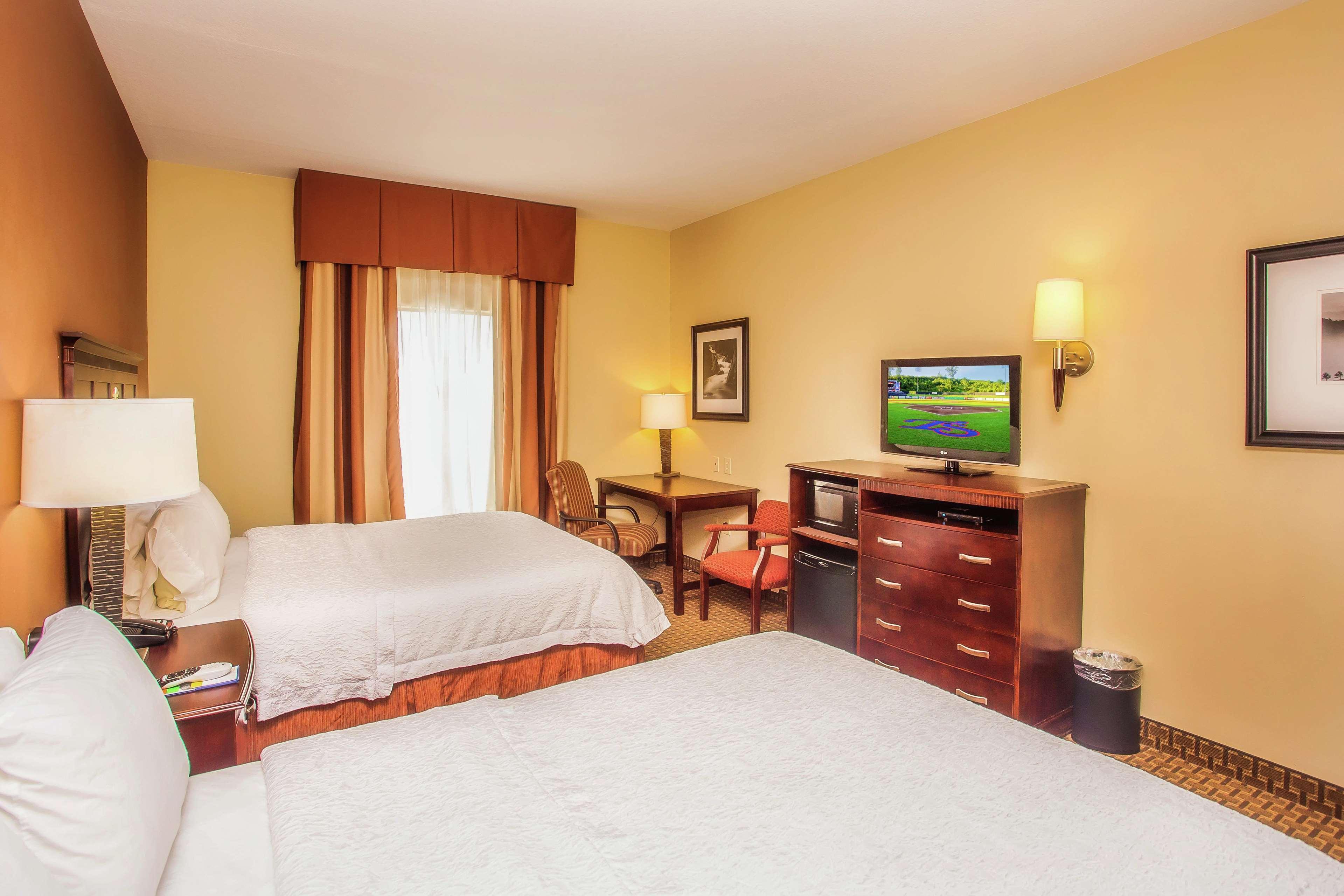 Hampton Inn & Suites Sevierville At Stadium Drive Кодак Екстериор снимка