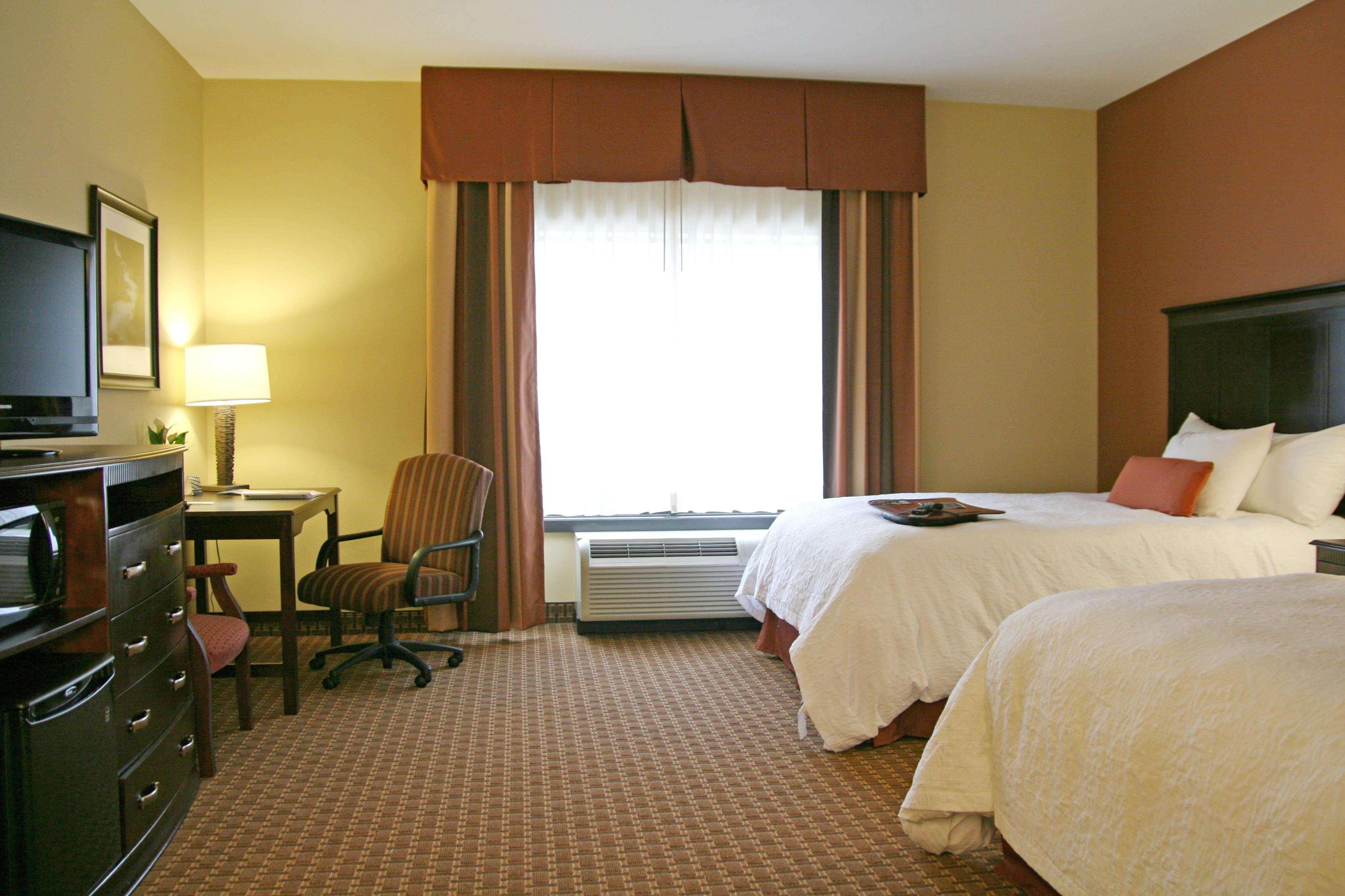 Hampton Inn & Suites Sevierville At Stadium Drive Кодак Стая снимка